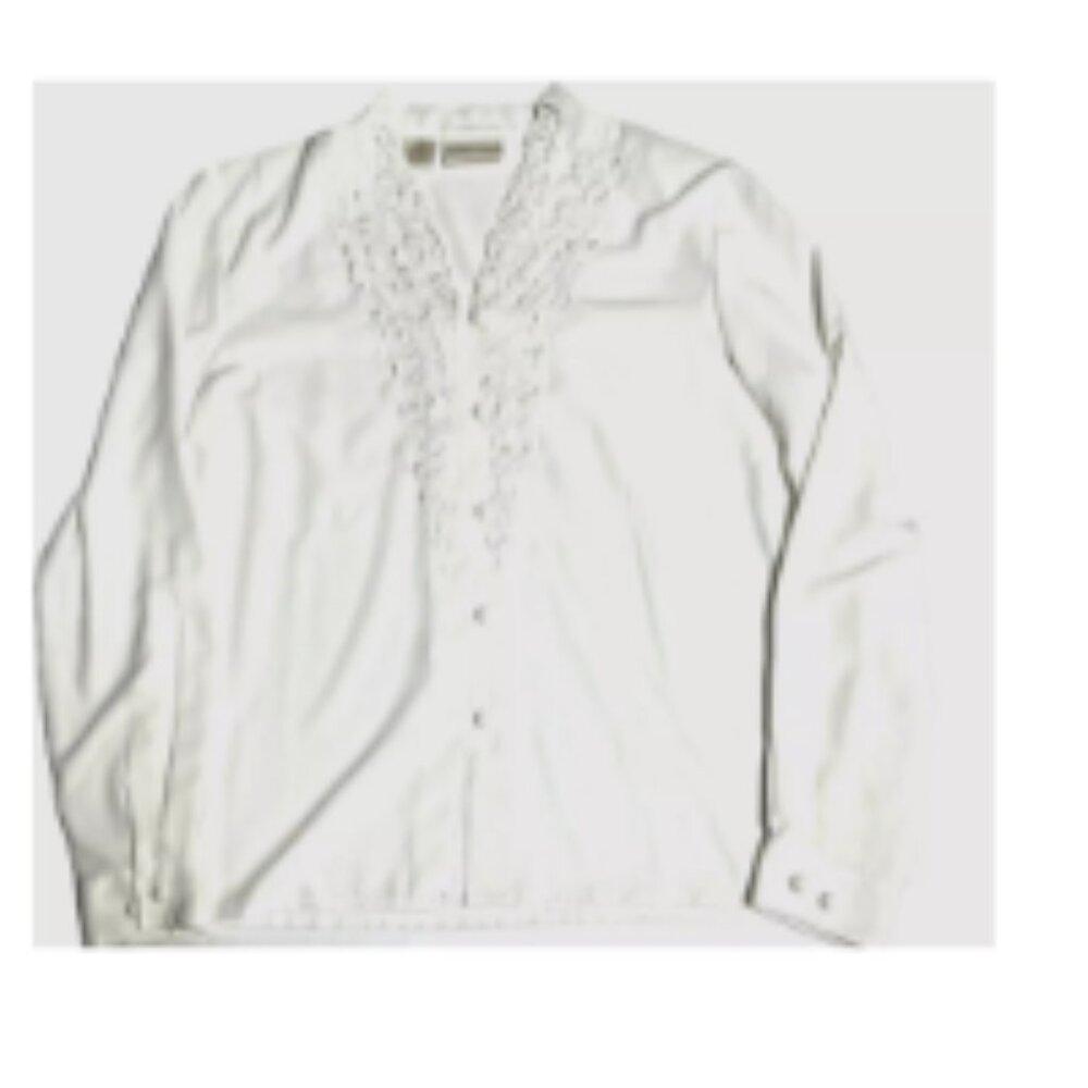 Christie & Jill Blouse Top Women Size 10 Embroidered Scalloped White Button Up - Picture 5 of 8